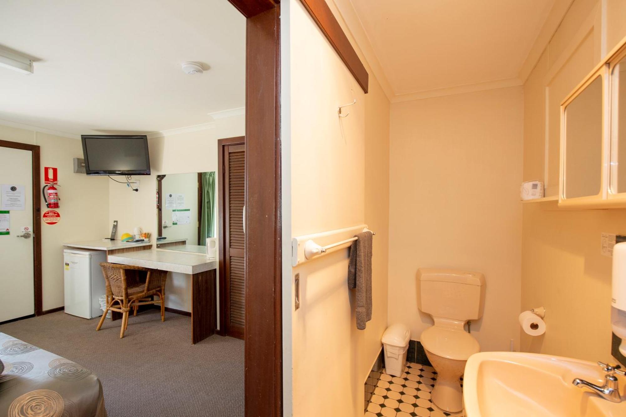 Ardrossan Hotel Motel Екстериор снимка
