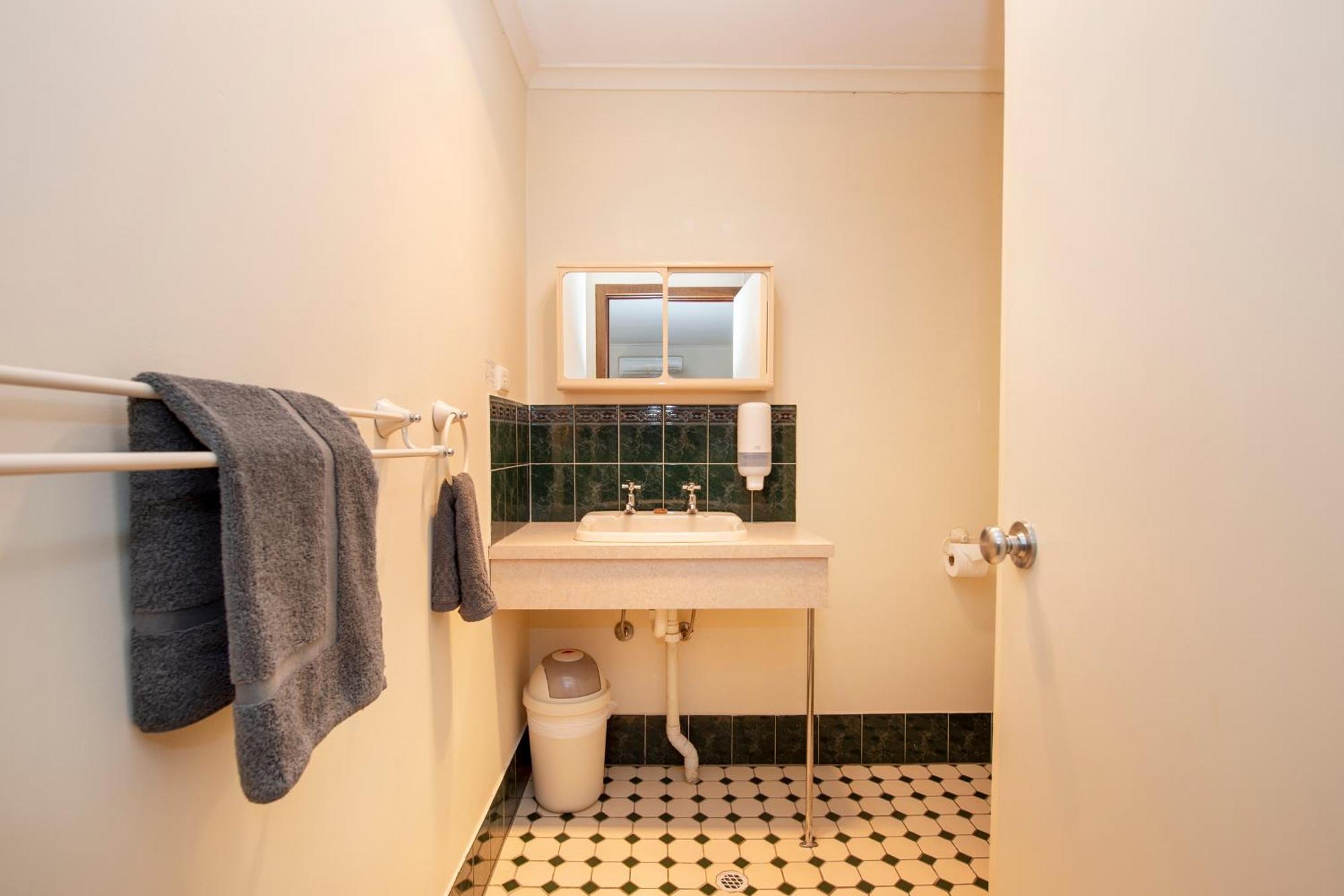 Ardrossan Hotel Motel Екстериор снимка