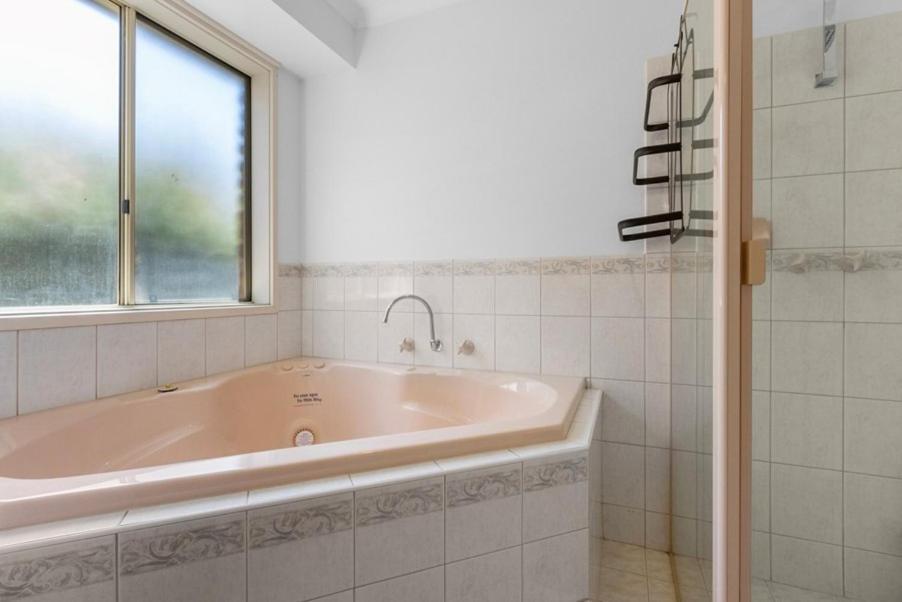 Ardrossan Hotel Motel Екстериор снимка